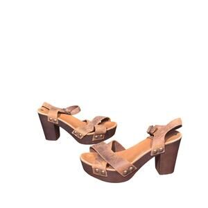Mila Paoli Brown Distressed Leather Chunky Block Heel sandals size euro 39